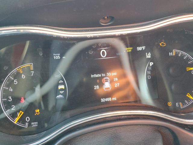 1C4RJFLT3JC121182 Jeep Grand Cherokee Trailhawk