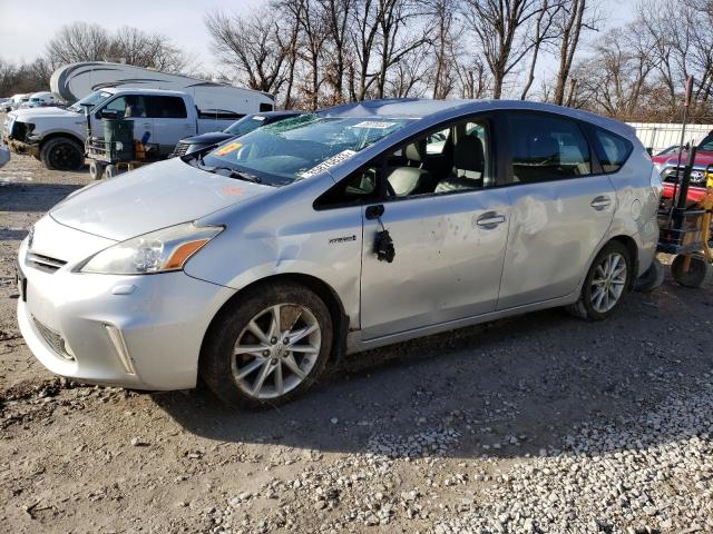 TOYOTA PRIUS V