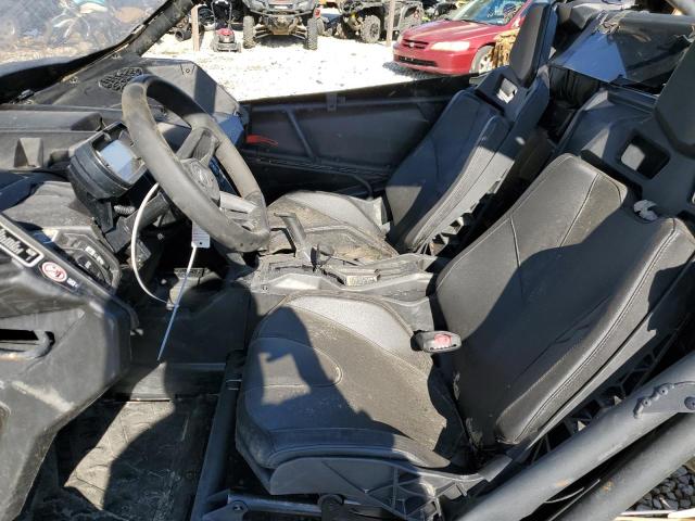2022 CAN-AM MAVERICK 3JBVGAY44NE000549