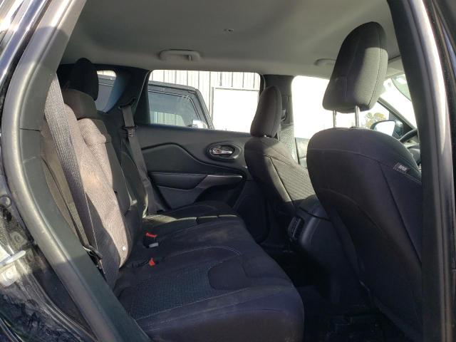 1C4PJMCB3KD211737 Jeep Cherokee Latitude