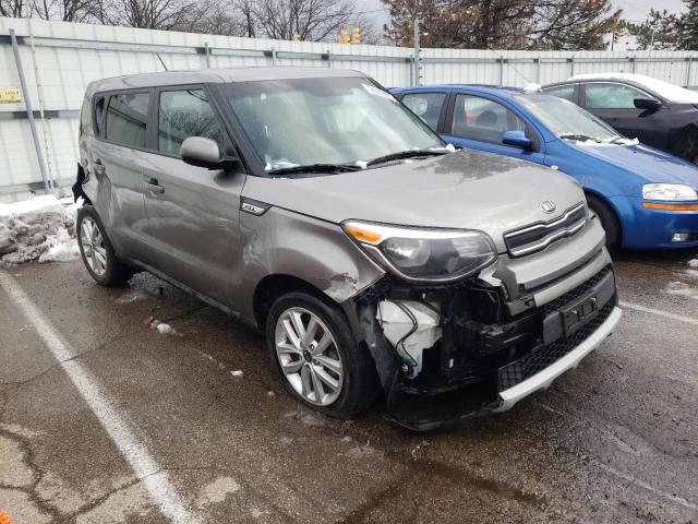 2019 KIA SOUL + - KNDJP3A52K7674561