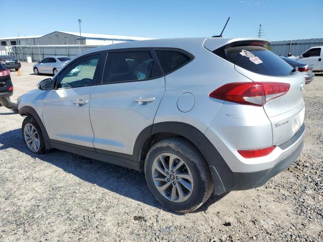 KM8J23A46HU596748 Hyundai TUCSON SE
