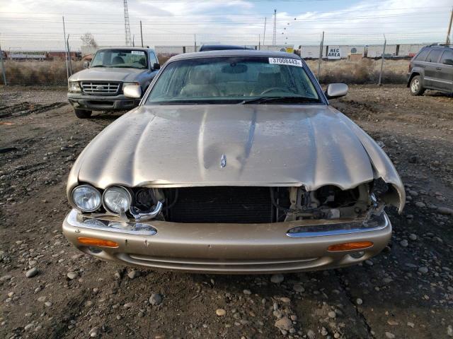 SAJDA23C7YLF20632 Jaguar XJ8 L