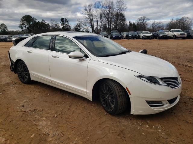 3LN6L2J94FR612152 Lincoln MKZ