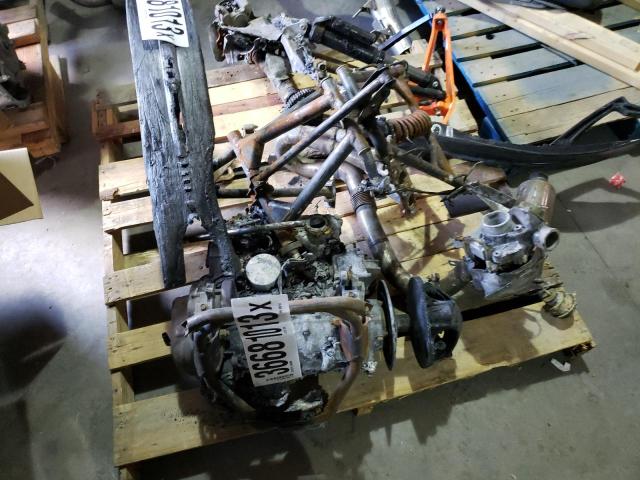 2015 YAMAHA SNOWMOBILE - 4UF8KU108FT000153
