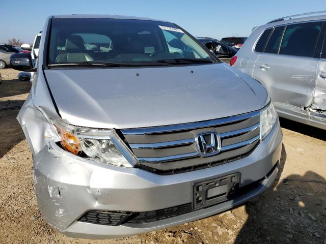 VIN 5FNRL5H65DB033653 2013 HONDA ODYSSEY no.5