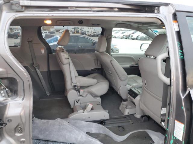2019 TOYOTA SIENNA XLE 5TDYZ3DC8KS981094