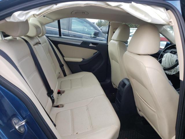 2017 VOLKSWAGEN JETTA SE - 3VWDB7AJ8HM375457