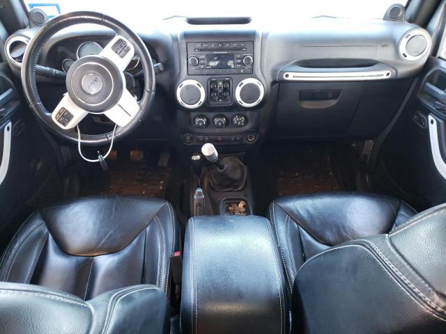 1C4BJWEG5EL205303 Jeep Wrangler Unlimited Sahara