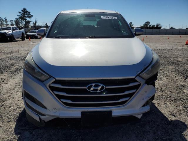 KM8J23A46HU596748 Hyundai TUCSON SE