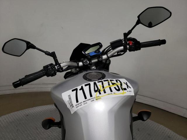 2017 YAMAHA FZ09 C JYARN53Y6HA000576