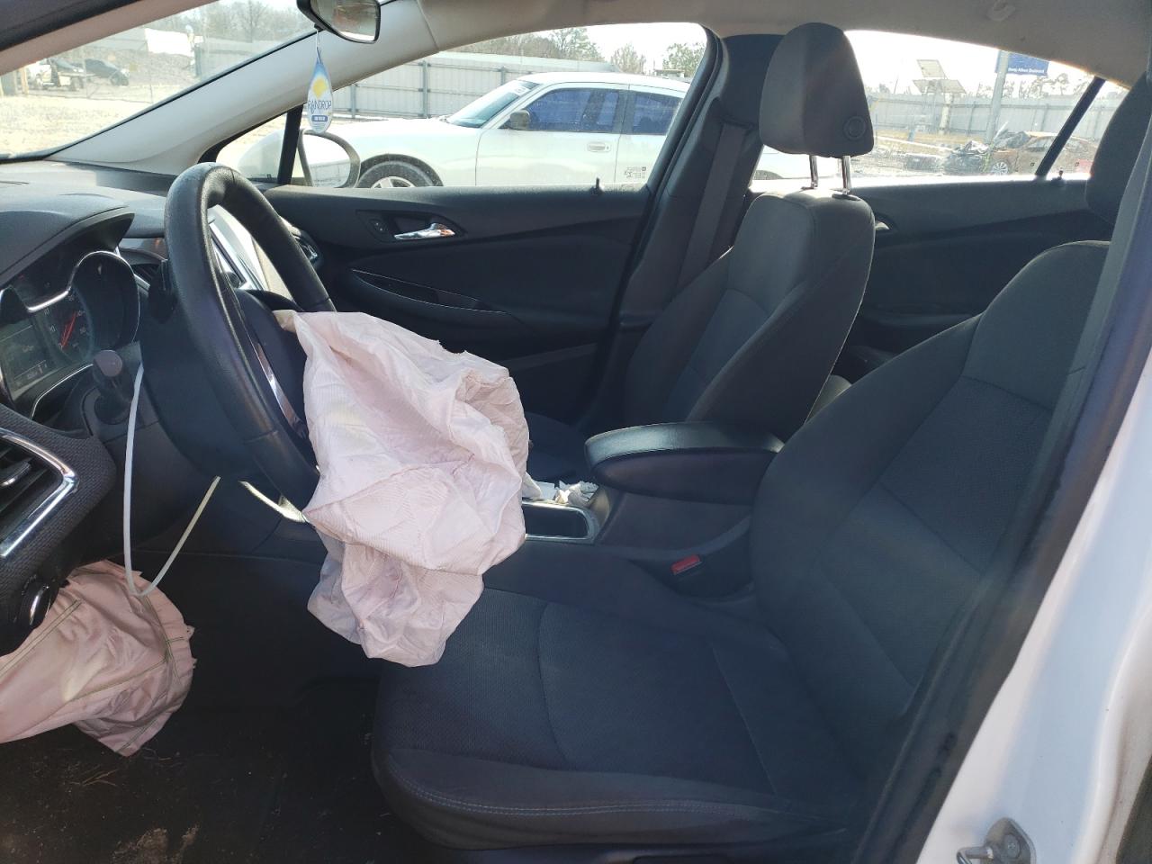 1G1BE5SM0J7173543 CHEVROLET CRUZE 2018