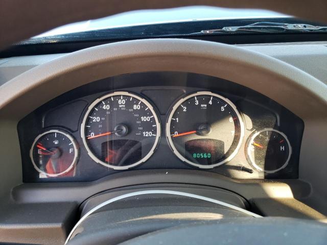 1J8GN28K78W133325 Jeep Liberty