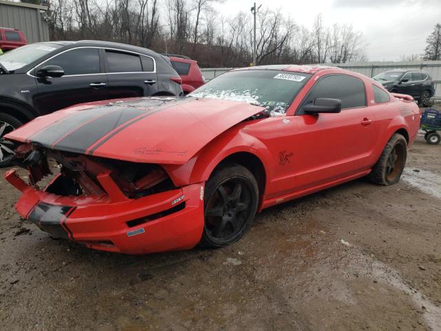 Salvage cars for sale from Copart West Mifflin, PA: 2006 Ford Mustang