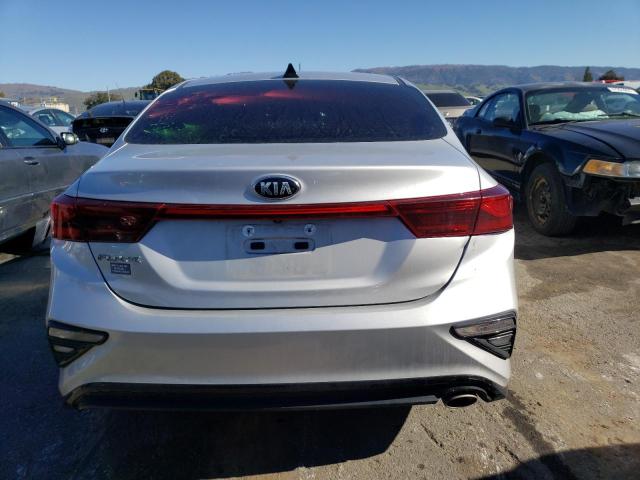 3KPF24ADXKE077840 KIA FORTE FE