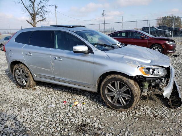 YV4902RKXG2822310 Volvo XC60