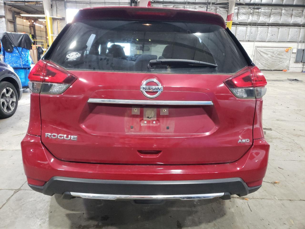 JN8AT2MV0HW276978 NISSAN ROGUE 2017