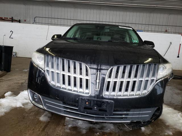 2LMHJ5AT7ABJ26037 Lincoln MKT