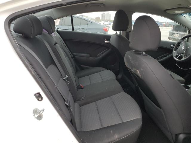 KNAFX4A63F5429819 KIA FORTE LX