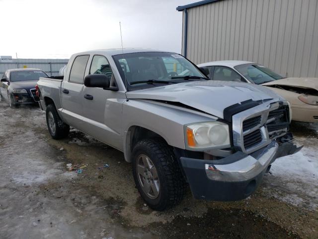 2005 DODGE DAKOTA QUAD SLT VIN: 1D7HW48K15S155351