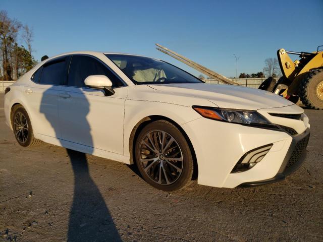 2018 TOYOTA CAMRY L - JTNB11HK1J3005902