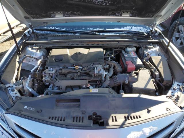2018 TOYOTA CAMRY 4D 2 - 4T1B11HK5JU038170