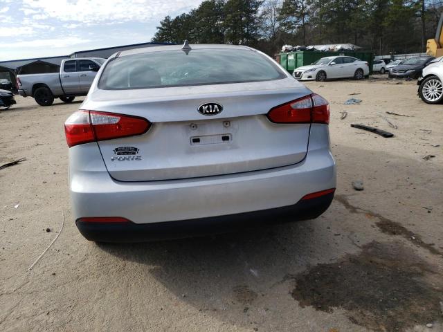 KNAFK4A60G5492120 KIA FORTE LX