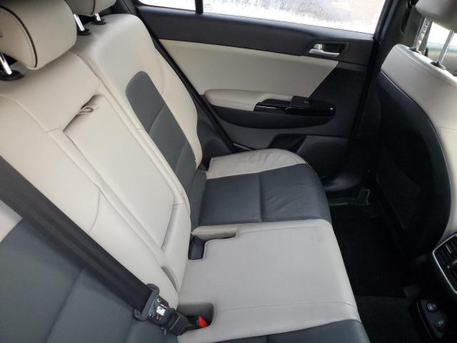 KNDPN3AC2J7474566 KIA Sportage Ex