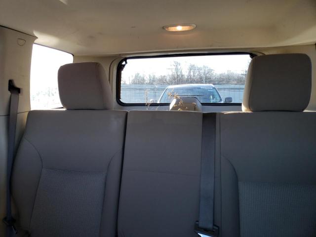 1J8GN28K78W133325 Jeep Liberty