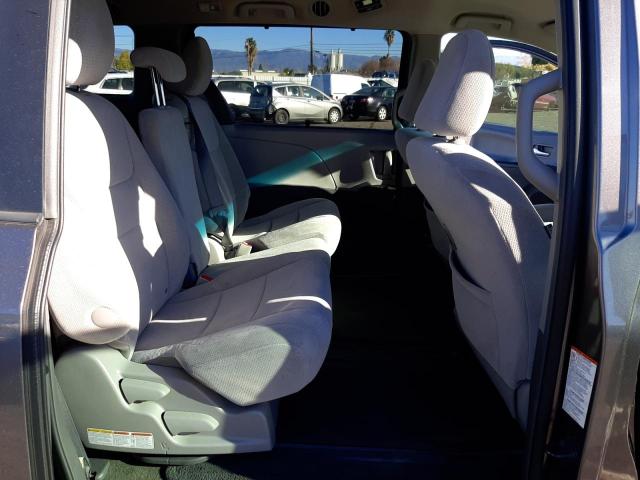 2015 TOYOTA SIENNA LE - 5TDKK3DC8FS648474