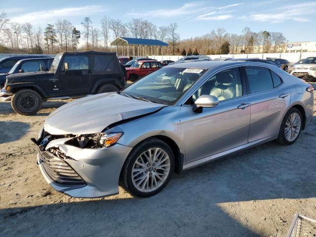 2018 Toyota Camry Hybrid 