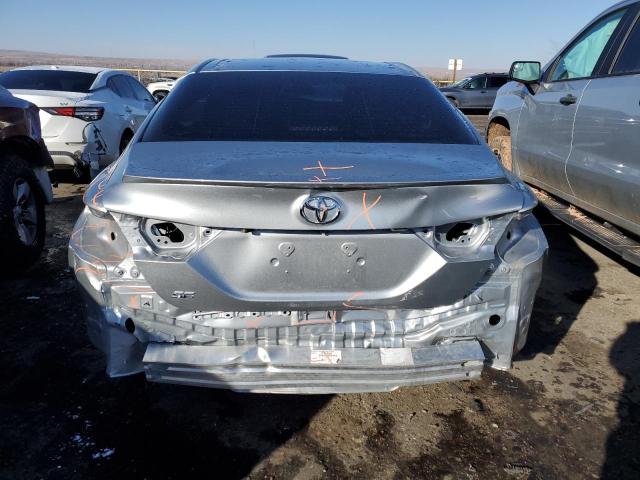 2018 TOYOTA CAMRY 4D 2 - 4T1B11HK5JU038170
