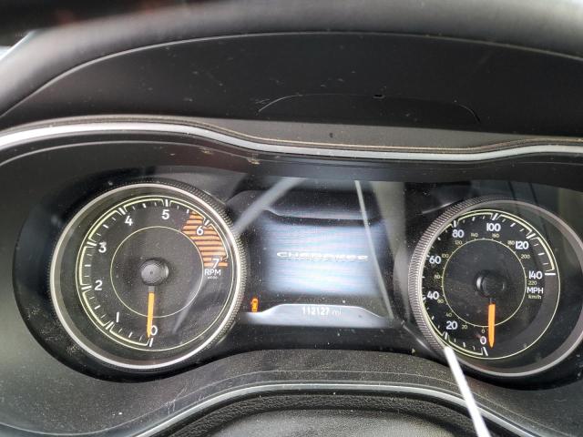 1C4PJMJN8KD174097 Jeep Cherokee Overland