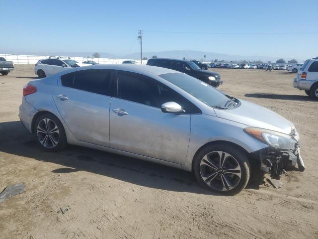 KNAFX4A89G5528874 KIA FORTE EX