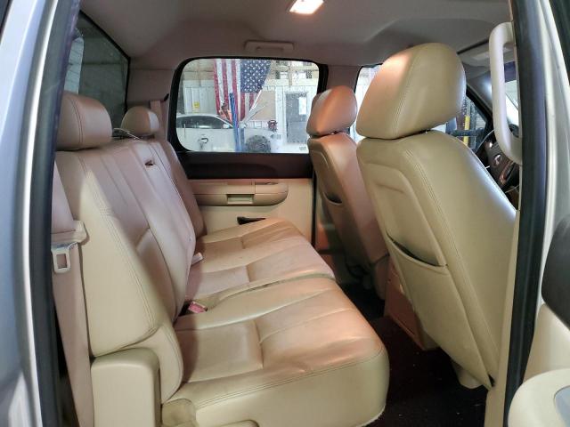 1GT120C82BF153284 GMC Sierra K2500 Sle