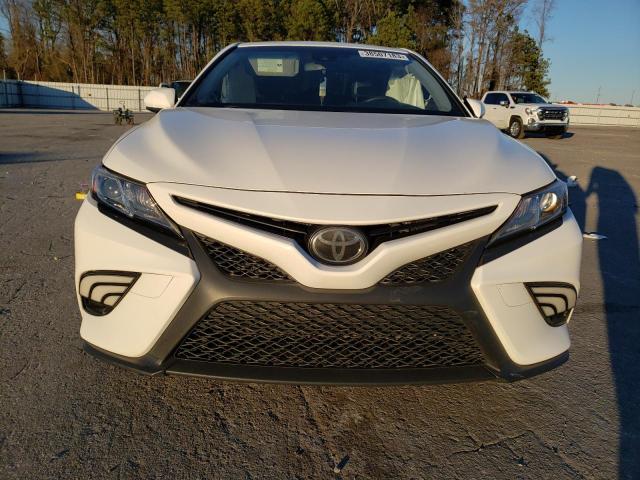 2018 TOYOTA CAMRY L - JTNB11HK1J3005902