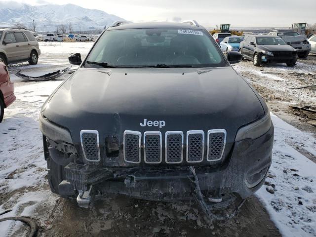 1C4PJMJN8KD174097 Jeep Cherokee Overland