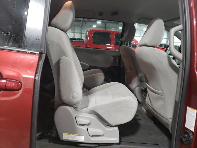 2018 TOYOTA SIENNA LE - 5TDKZ3DC8JS958810