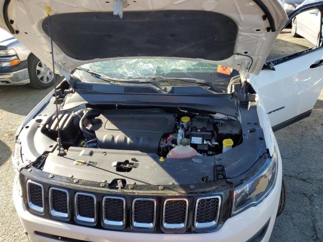 3C4NJCABXJT468620 Jeep Compass Sport