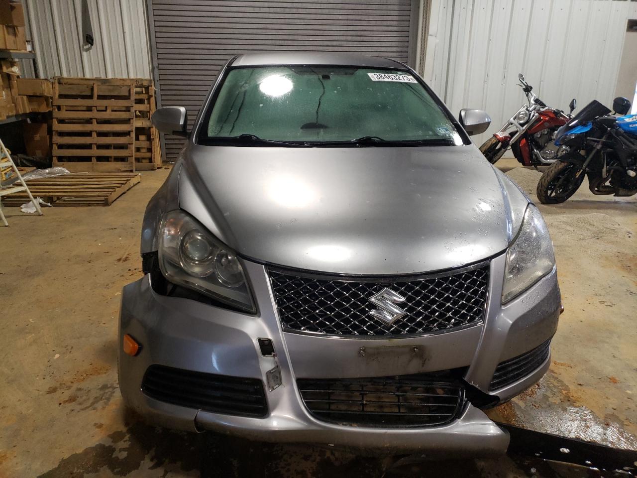 VIN JS2RE9A33D6100186 2013 SUZUKI KIZASHI no.5