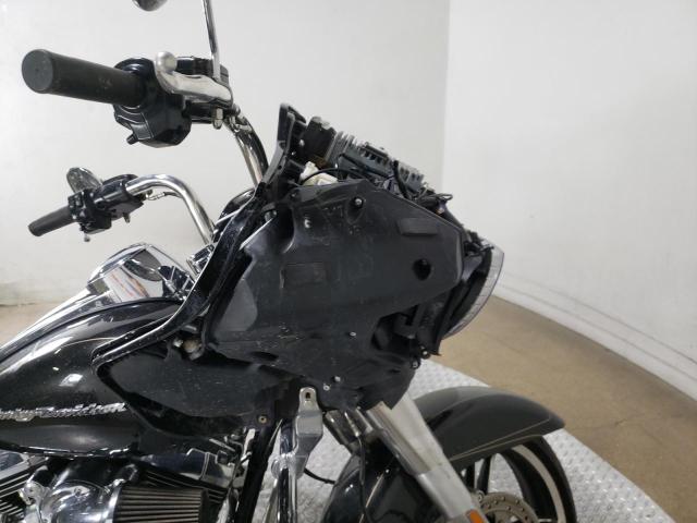 2016 HARLEY-DAVIDSON FLTRXS ROA - 1HD1KTM13GB689239