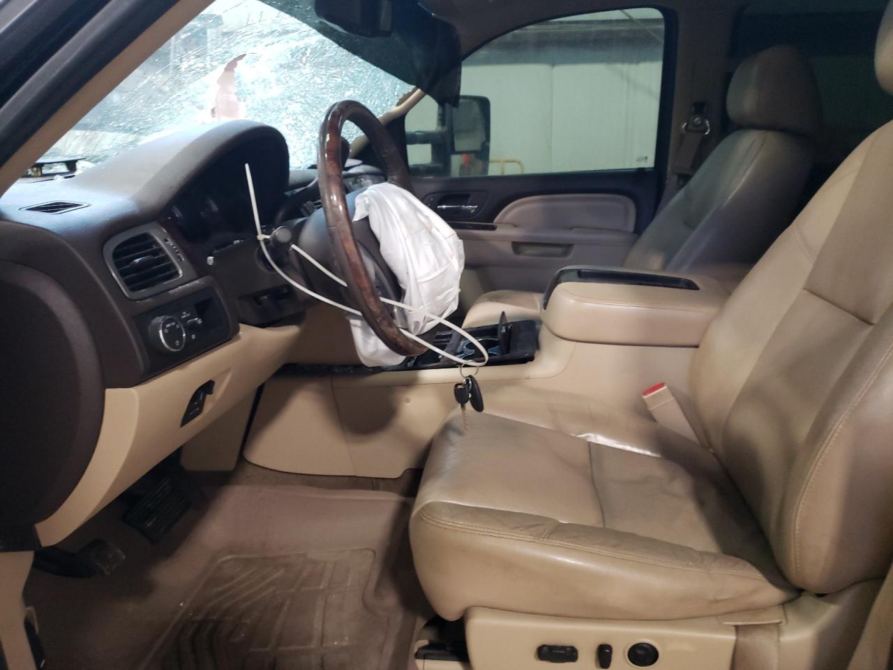 3GTP2XE20BG305587 2011 GMC Sierra K1500 Denali