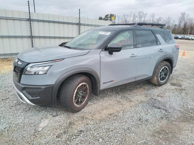 2023 Nissan Pathfinder SV