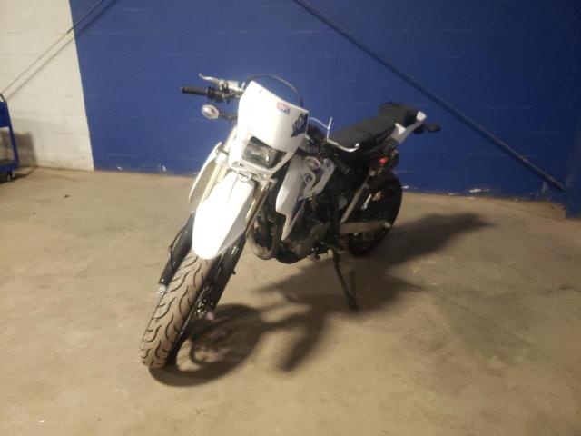 2022 SUZUKI DR-Z400 SM - JS1SK44A6N7102277