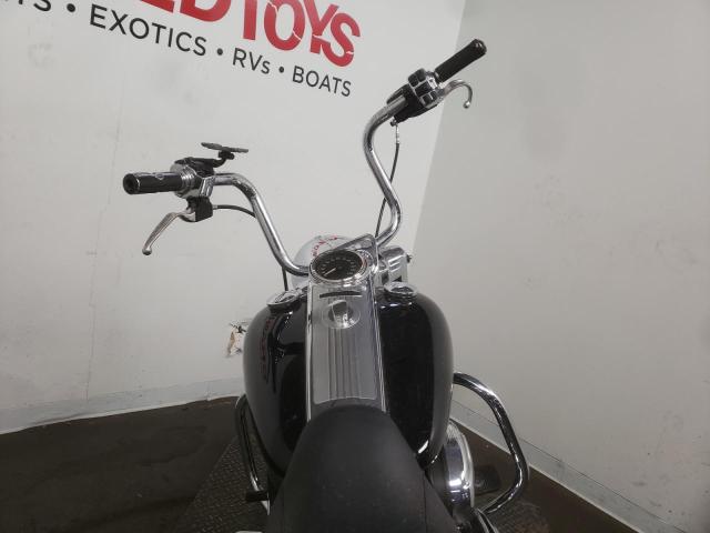 2009 HARLEY-DAVIDSON FLHRC - 1HD1FR4129Y622722