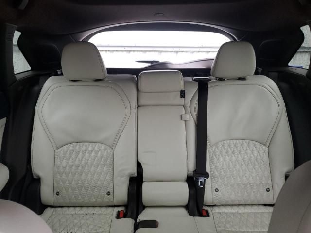 2019 INFINITI QX50 ESSEN - 3PCAJ5M11KF136580
