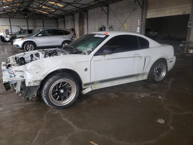 2004 Ford Mustang 