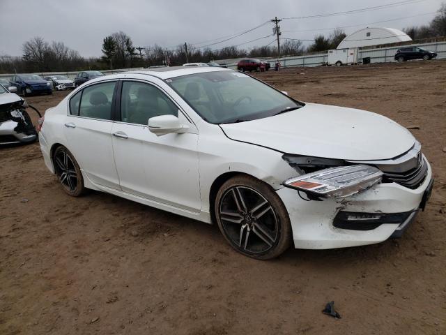 2017 HONDA ACCORD TOU 1HGCR3F94HA017899