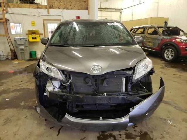 2017 TOYOTA SIENNA LE - 5TDKZ3DC4HS844314