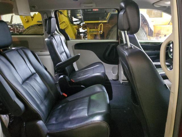 2015 CHRYSLER TOWN & COU 2C4RC1BG7FR534559